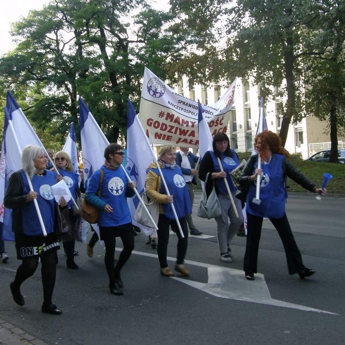 Manifestacja pracowników sądów w Poznaniu