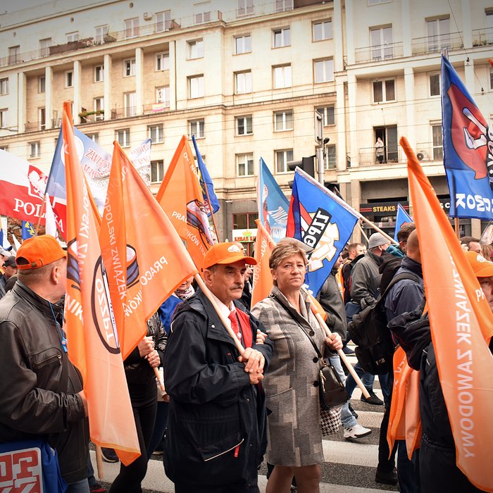 Manifestacja: Stop wygaszaniu pomostówek!