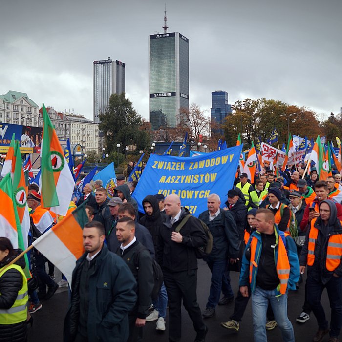 Manifestacja: Stop wygaszaniu pomostówek!