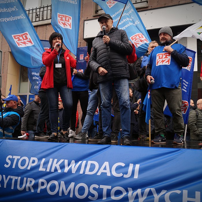 Manifestacja: Stop wygaszaniu pomostówek!