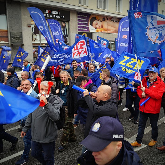 Manifestacja: Stop wygaszaniu pomostówek!