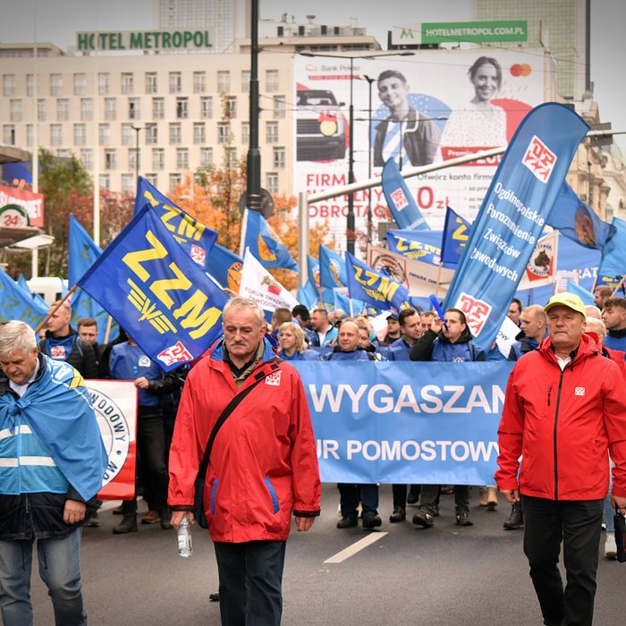 Manifestacja: Stop wygaszaniu pomostówek!