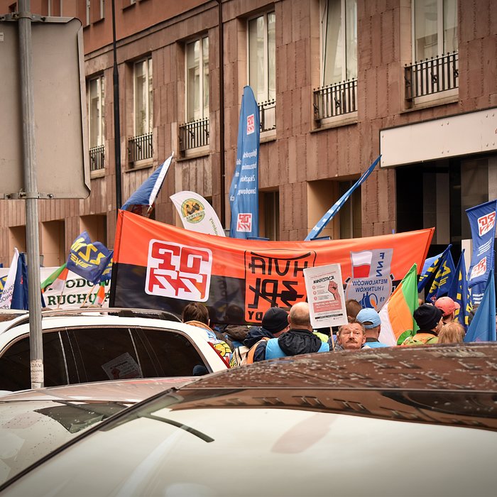 Manifestacja: Stop wygaszaniu pomostówek!