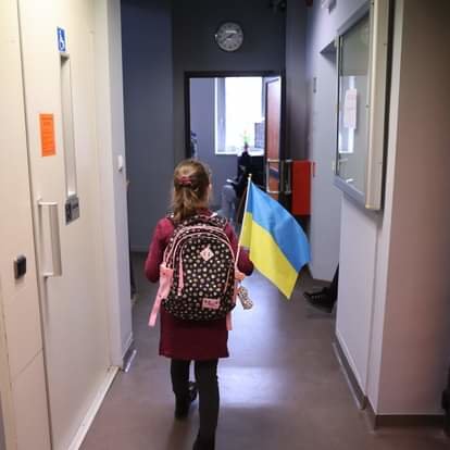 Przedstawicielki OPZZ z wizytą w Warszawskiej Ukraińskiej Szkole