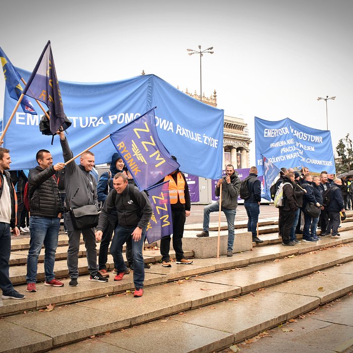 Manifestacja: Stop wygaszaniu pomostówek!