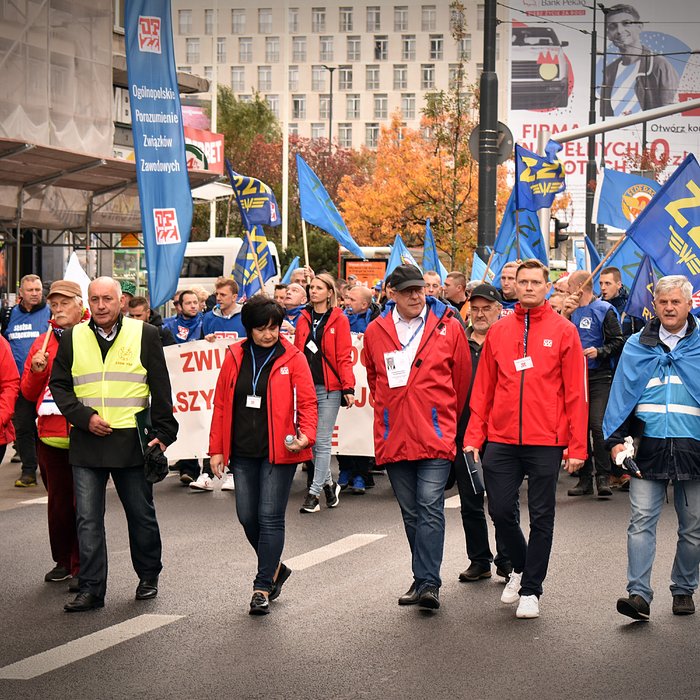 Manifestacja: Stop wygaszaniu pomostówek!