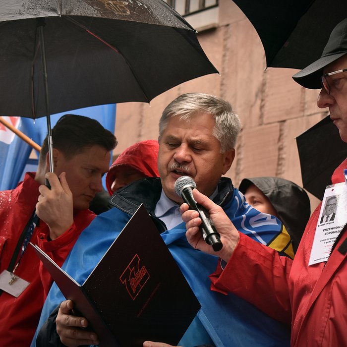 Manifestacja: Stop wygaszaniu pomostówek!