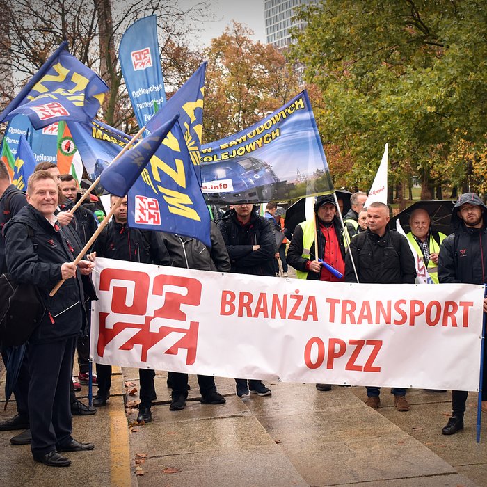 Manifestacja: Stop wygaszaniu pomostówek!