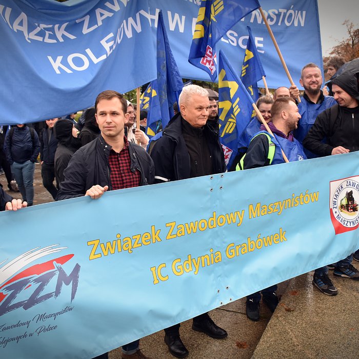 Manifestacja: Stop wygaszaniu pomostówek!