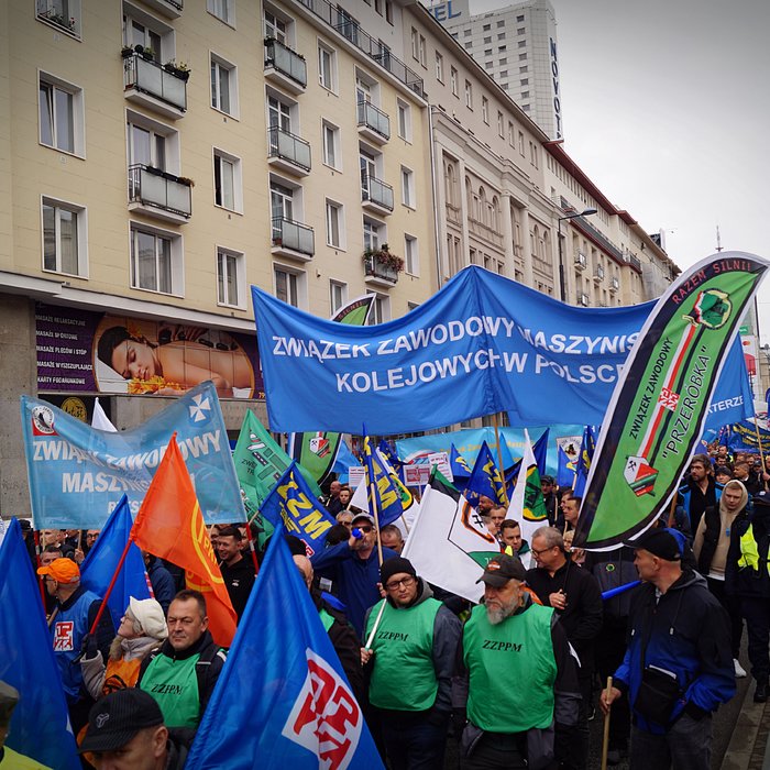 Manifestacja: Stop wygaszaniu pomostówek!