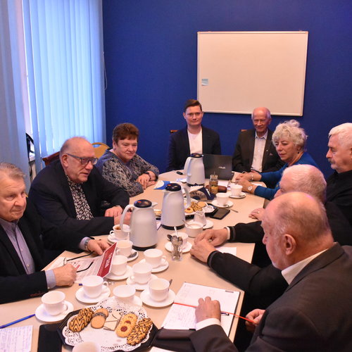 Obraz Aktualności o tytule Posiedzenie Komisji Polityki Senioralnej 6.12.2022