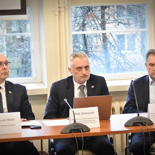 Obraz Aktualności o tytule OPZZ oceniło Strategię Rozwoju Polski do 2035 roku