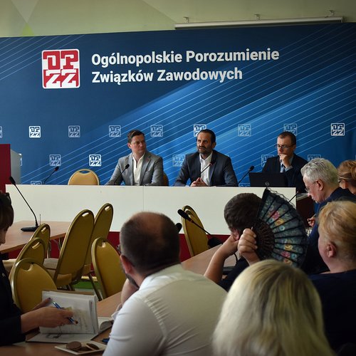 Obraz Aktualności o tytule W OPZZ o płacach w ochronie zdrowia