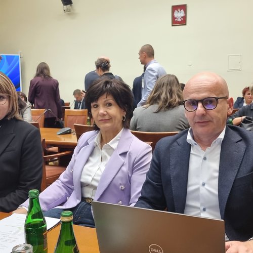 Obraz Aktualności o tytule Praca musi się opłacać!