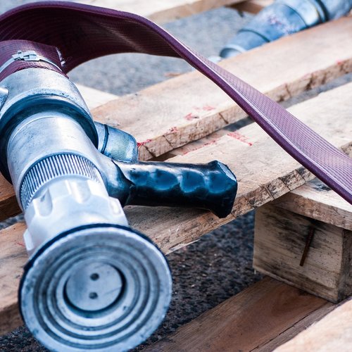 Obraz główny aktualności o tytule Czy MON uratuje firmy z sektora gumowego? 