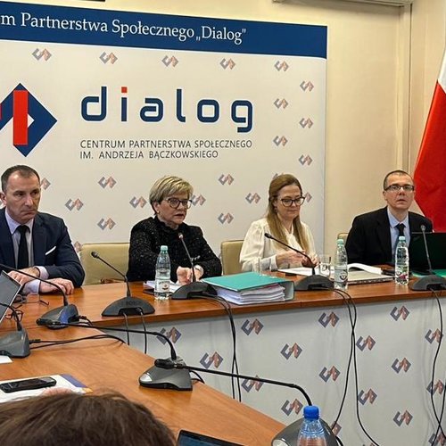 Obraz główny aktualności o tytule Finanse zdrowia na Trójstronnym Zespole 