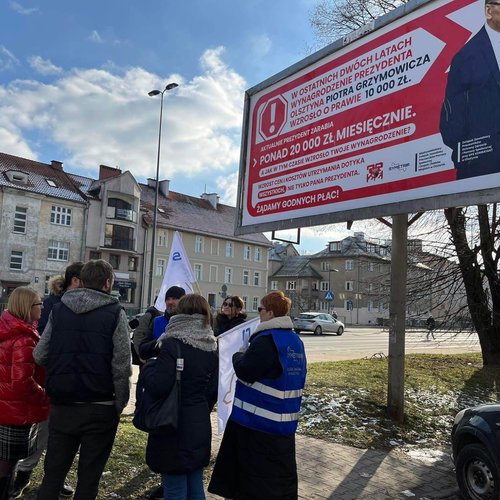 Obraz główny aktualności o tytule Warmińsko-Mazurskie: akcja protestacyjna przed olsztyńskim ratuszem już dziś 