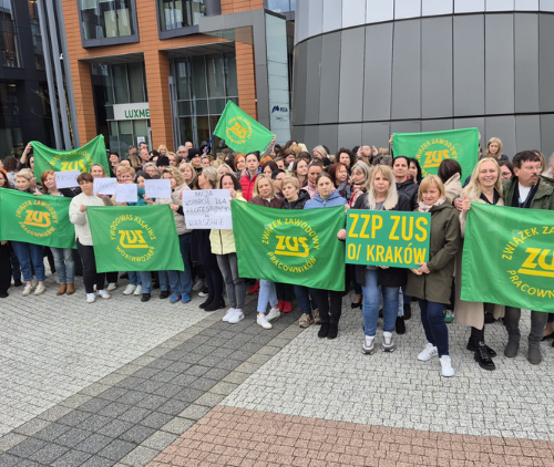 Obraz główny aktualności o tytule Związkowcy okupują centralę ZUS. Domagamy się realnego dialogu i godnych wynagrodzeń 