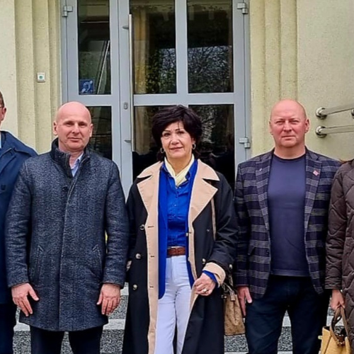 Obraz główny aktualności o tytule Rozmowy OPZZ i Ministerstwa Klimatu i Środowiska 