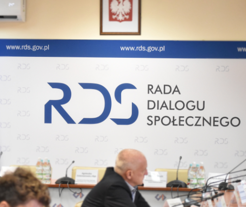 Obraz główny aktualności o tytule Rozpoczęły się prace nad zmianą modelu kształtowania płac w sferze budżetowej 