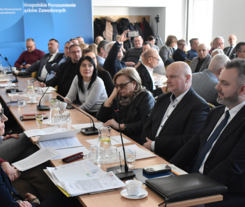 Obraz główny aktualności o tytule Debata o emeryturach pomostowych w OPZZ 