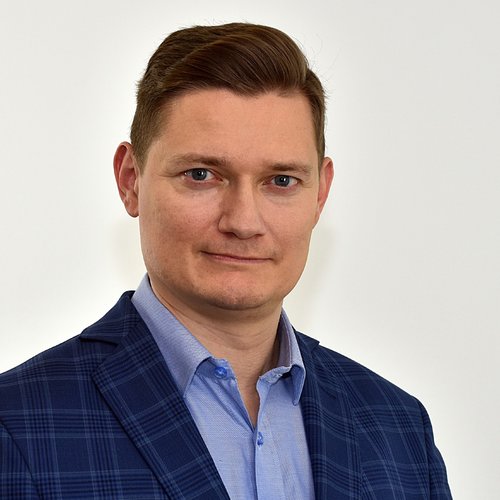 Obraz główny aktualności o tytule Sebastian Koćwin 