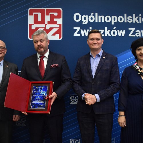 Obraz główny aktualności o tytule Diamenty OPZZ: ogłoszenie wyników konkursu 