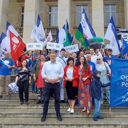 Obraz główny aktualności o tytule Dolnośląskie: związkowa pikieta 